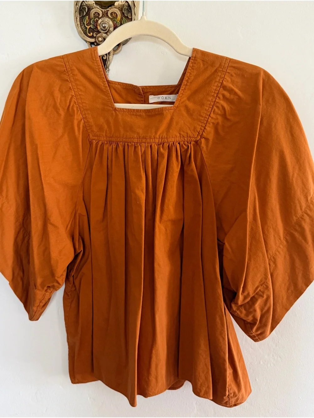 Doen Rust Square-Neck Pleated Puff-Sleeve Top